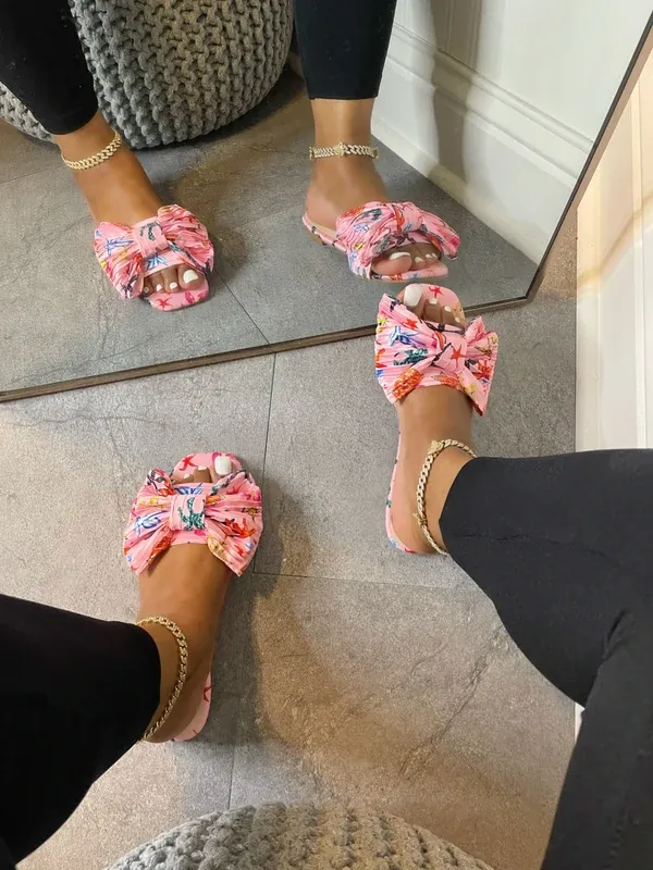 Pinkland Bow Tie Flat