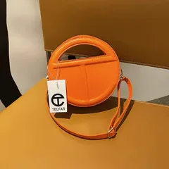 Round T Purse