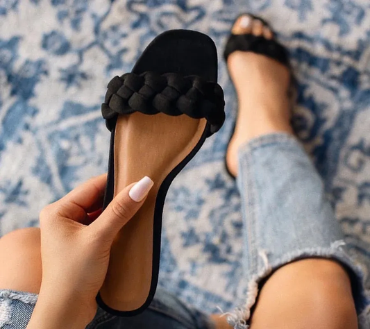 Jet Black Flat